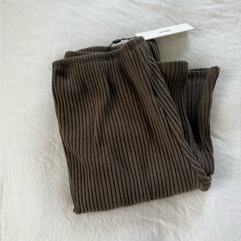 Joah Brown - FITTED MINI FLARE PANT - Picture 5 of 14